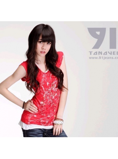 2010年的夏季女式T恤流行色
